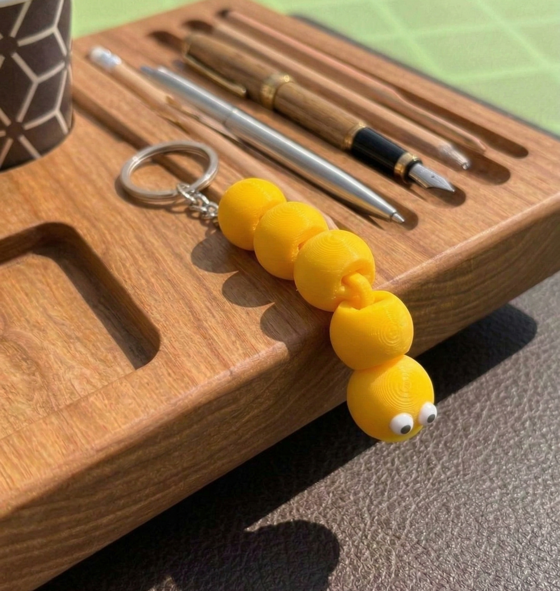 Solucan Oynar Anahtarlık - 3